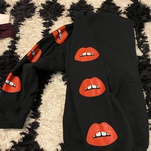 Great for a teenager!!! Love the design!! Worn once